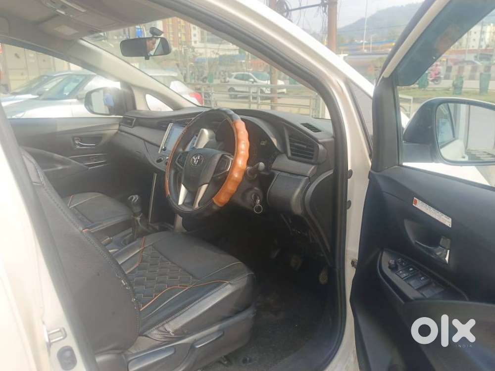 Toyota Innova Crysta 2.4 Gx Mt, 2023, Diesel
