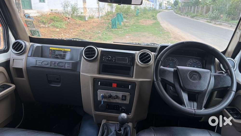 Force Motors Trax Cruiser 12 Str Ac, 2022, Diesel