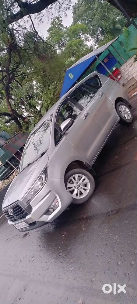 Toyota Innova Crysta 2016