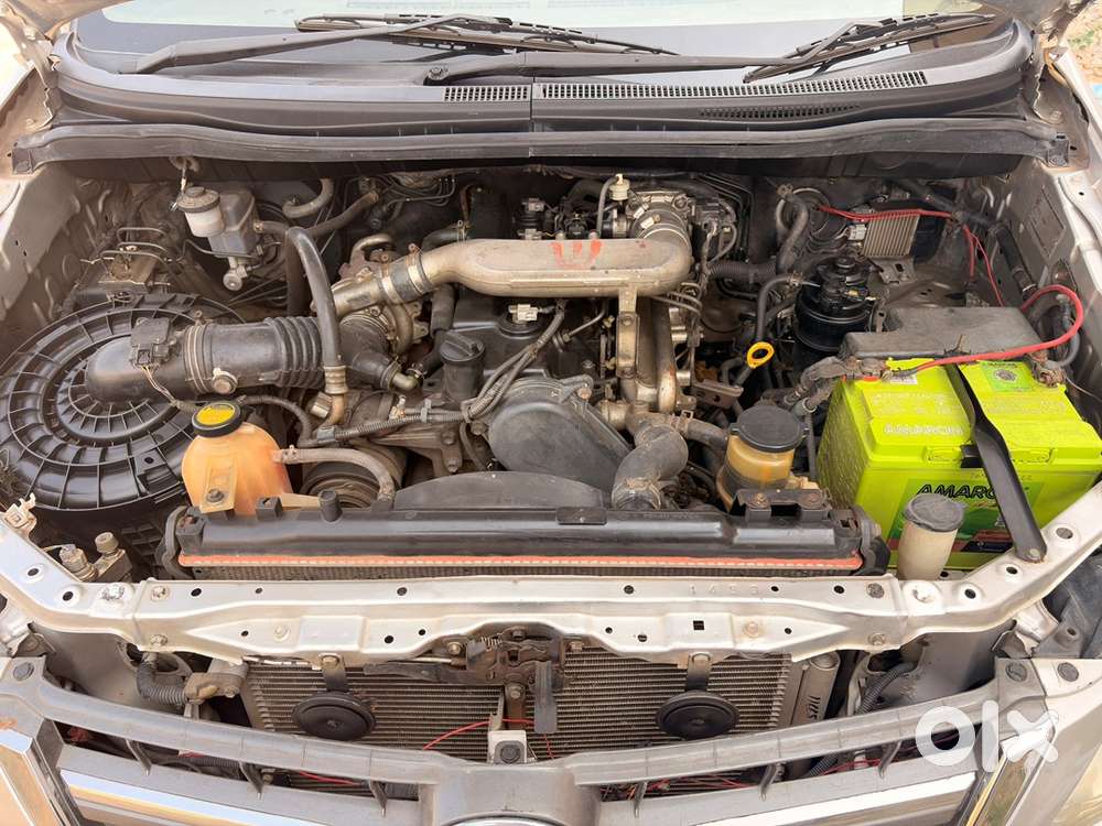 Toyota Innova Diesel 2012