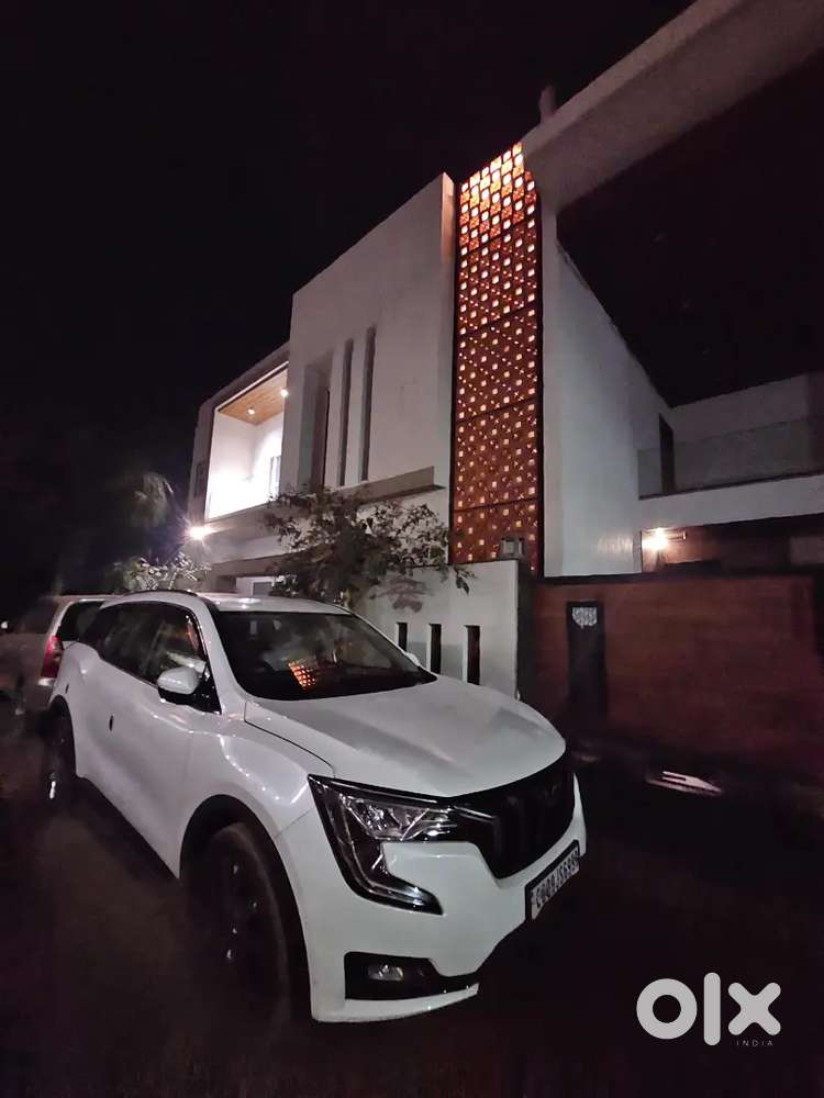 Mahindra Xuv700 Diesel Automatic 2025