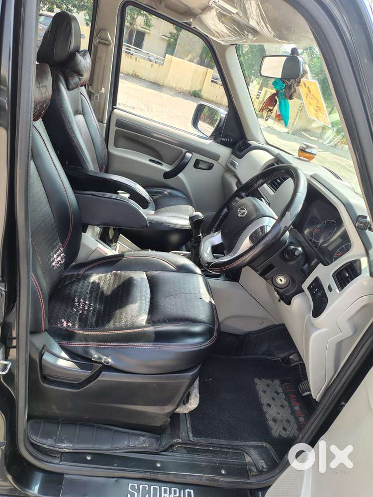 Mahindra Scorpio Classic 2.2 S 11 Mt 7 Str, 2021, Diesel