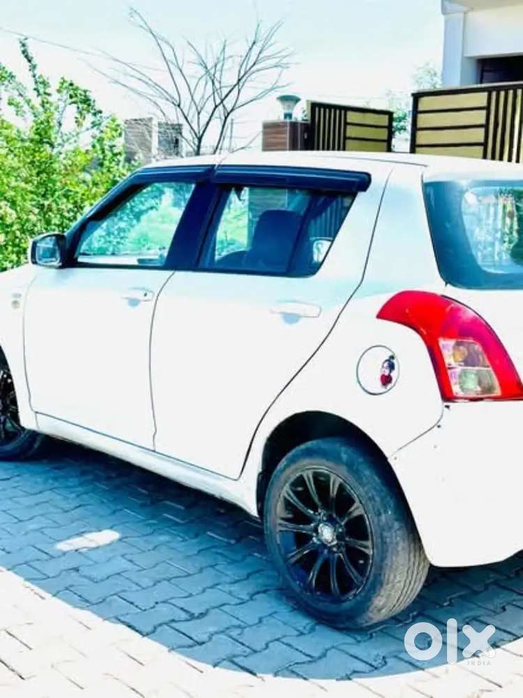 Swift Car In Good Condition 
Engaine Also In Best Condition