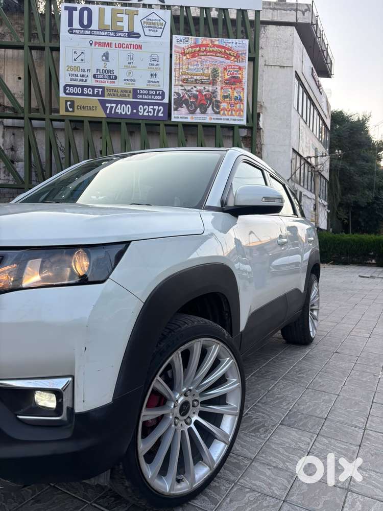 Maruti Suzuki Brezza 1.5 Lxi Smart Hybrid, 2024, Petrol