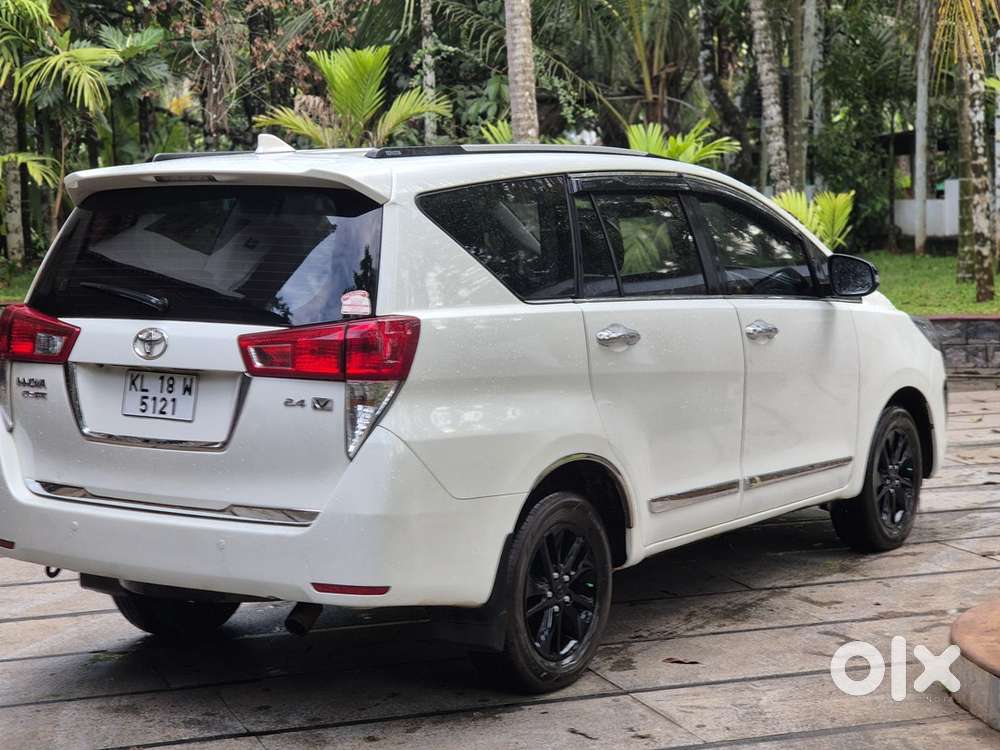 Toyota Innova Crysta 2018 Diesel Manual 2nd Owner
