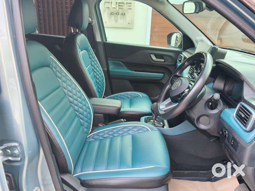 Tata Punch Creative Flagship Dual Tone Amt, 2023, Petrol