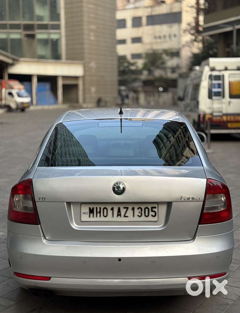 Skoda Laura Elegance 2.0 Tdi Cr At, 2011, Diesel