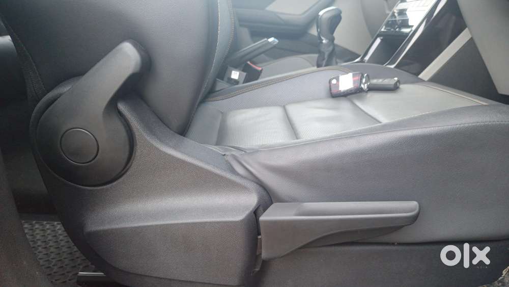 Skoda Kushaq Style 1.0l Tsi At, 2022, Petrol