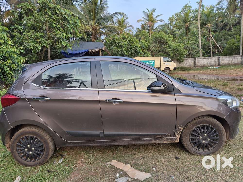 Tata Tiago 2017 Petrol 70000 Km Driven