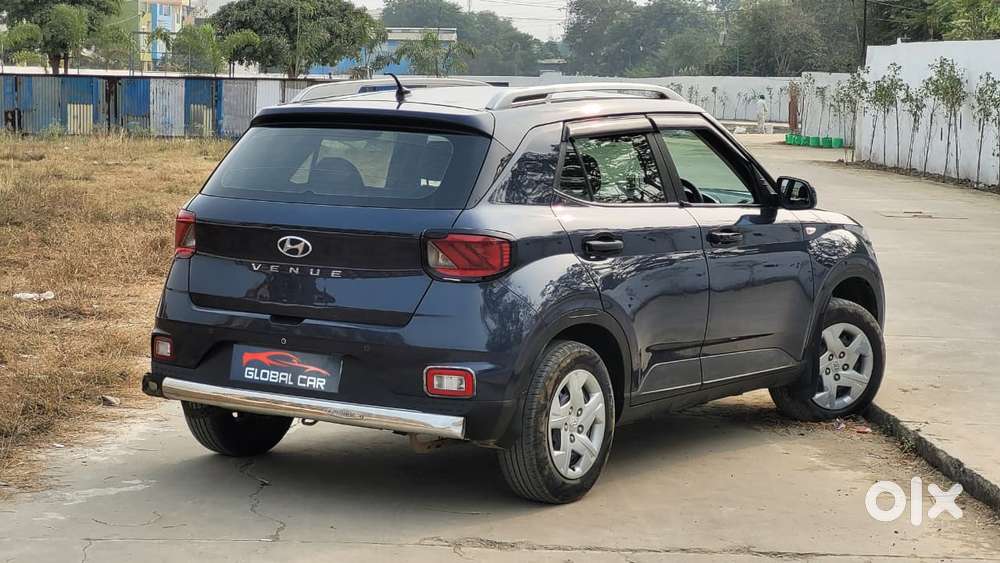 Hyundai Venue, 2020, Cng & Hybrids