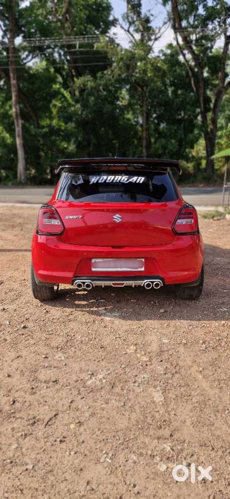 Maruti Suzuki Swift Vxi + Manual, 2022, Petrol