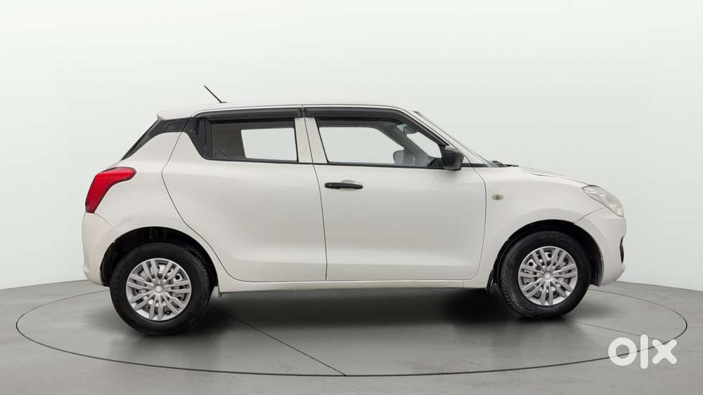 Maruti Suzuki Swift Lxi, 2018, Petrol