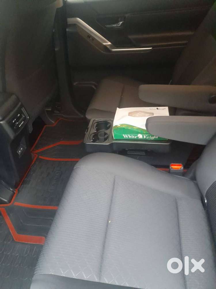 Its Innova Hycross 2.0 Petro Gx Model