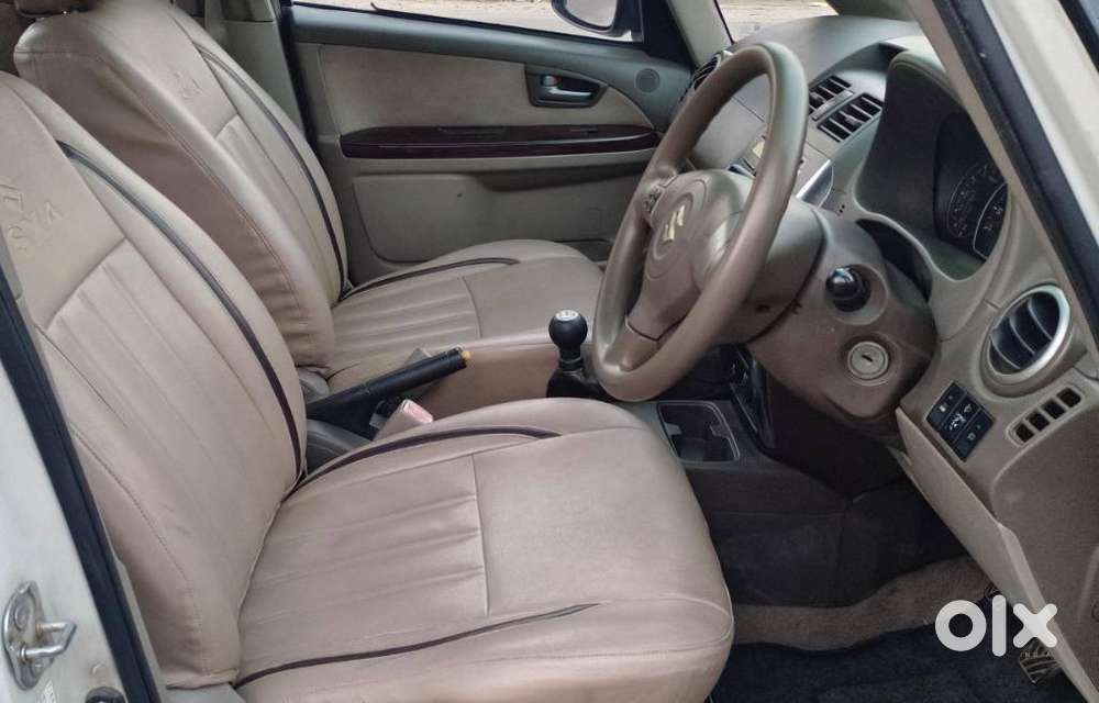 Maruti Suzuki Sx4 Zxi Mt Bsiv, 2010, Petrol