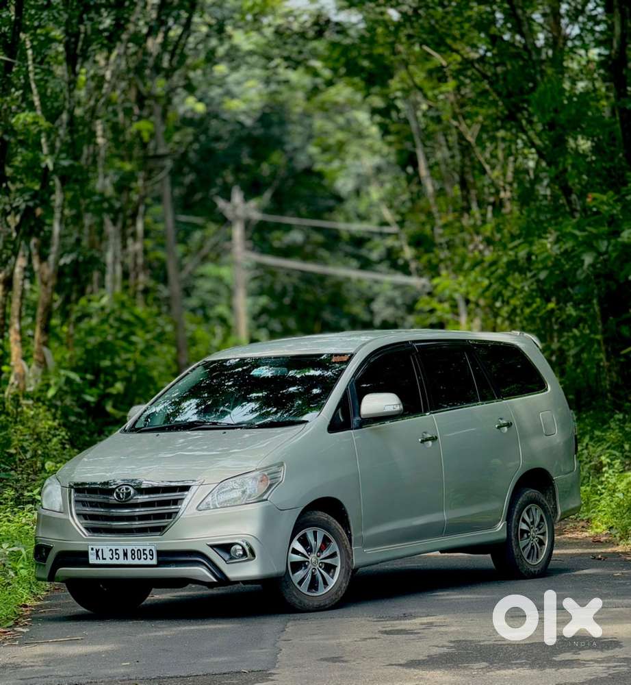 Toyota Innova 2015 Diesel 184500 Km Driven