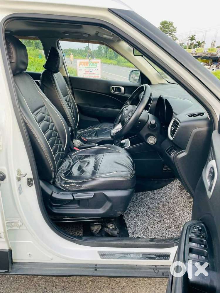 Hyundai Venue 1.0l Turbo Gdi Sx Mt, 2021, Petrol