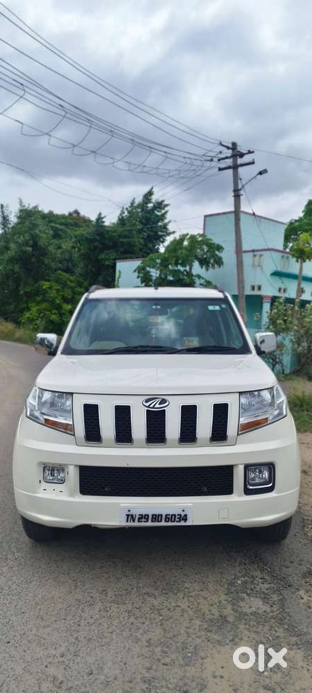 Mahindra Tuv 300 T8, 2016, Diesel