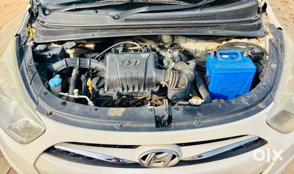 Hyundai I10 Sportz 2013 कार