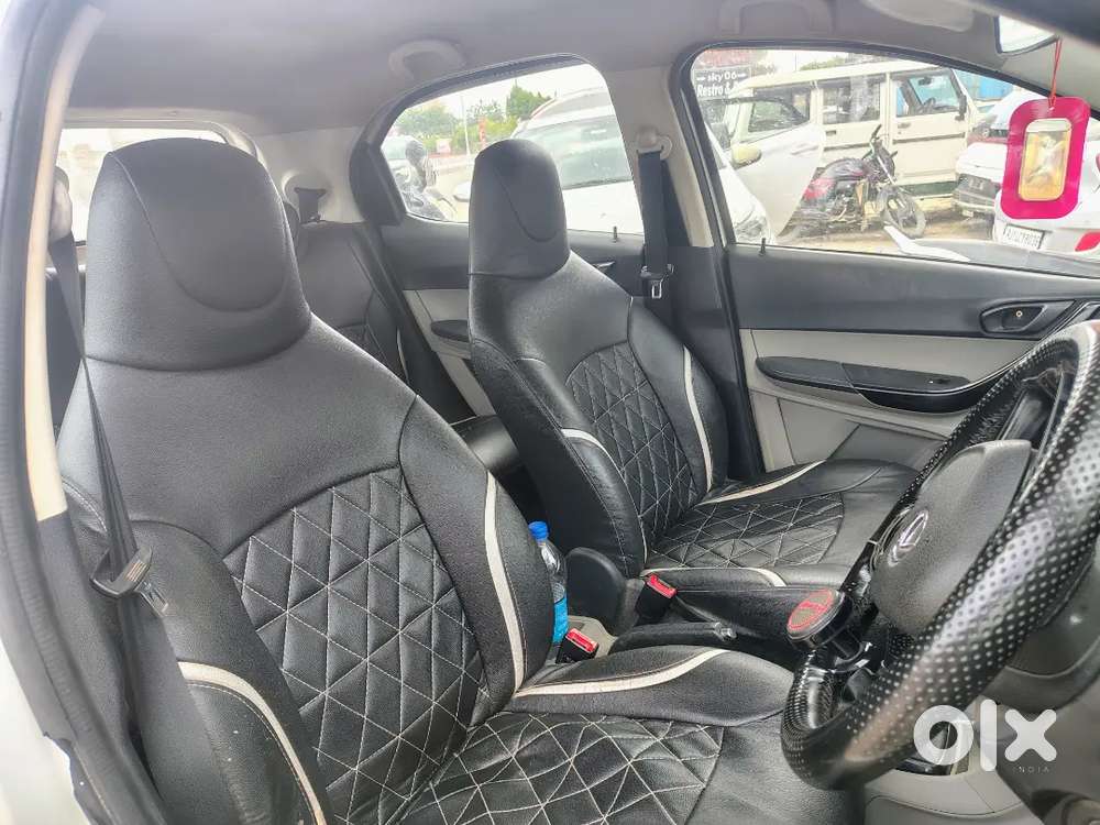 Tata Tiago Xt 2018