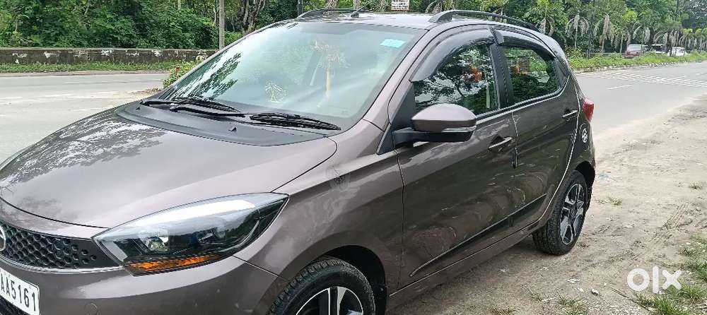 Tata Tiago Xz+ Top