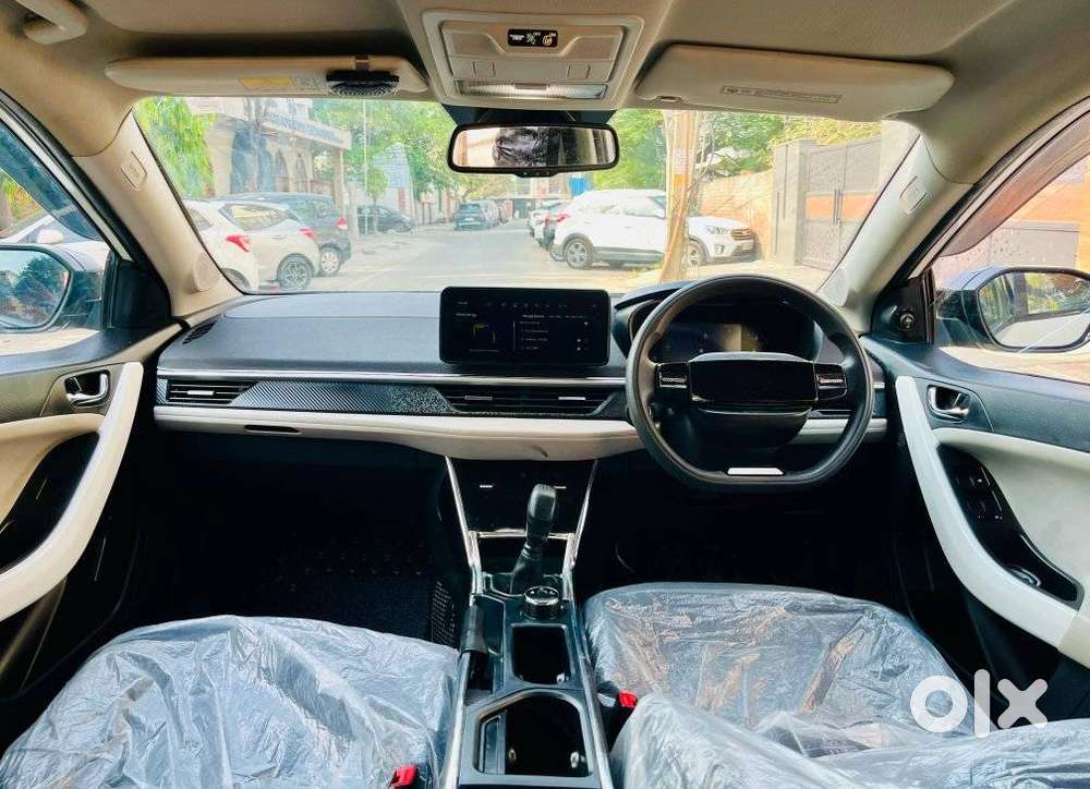 Tata Nexon Creative Plus 1.2 Revotron Petrol 6 Mt, 2023, Petrol