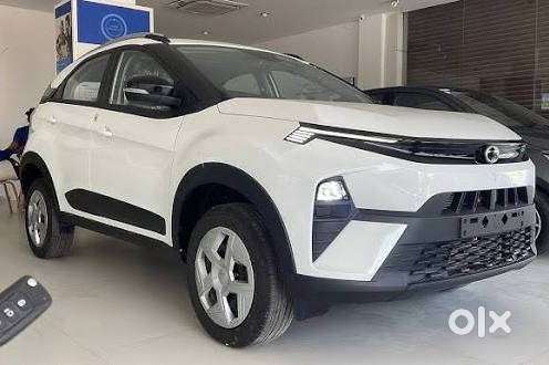 Brand New Nexon Creative+s Amt Petrol