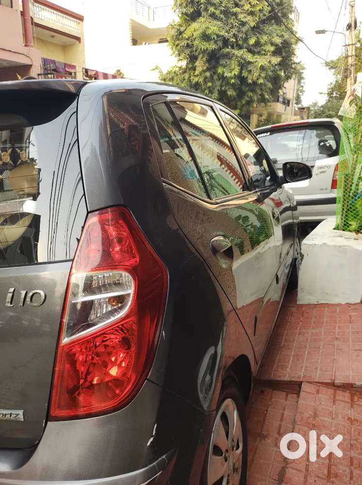 Car Is Good Condition One Hand Car Diven, Sailing Purpus Parking Issue