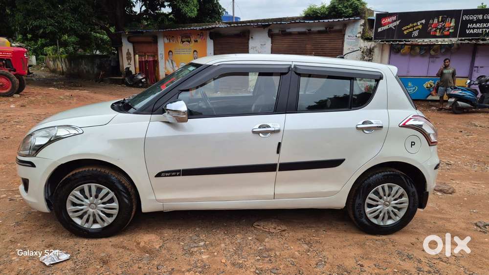 Maruti Suzuki Swift Vxi, 2014, Petrol