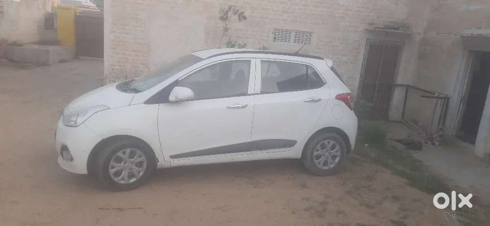 Hyundai Grand I10 Sportz 2014 Edition