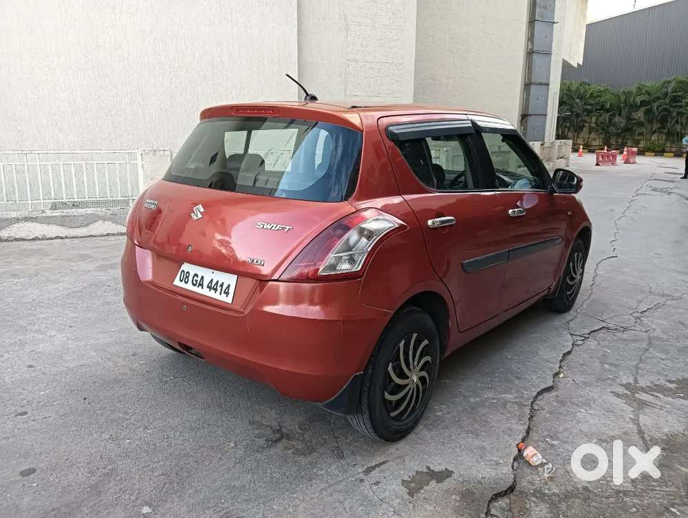 Maruti Suzuki Swift Ddis 2013 Year