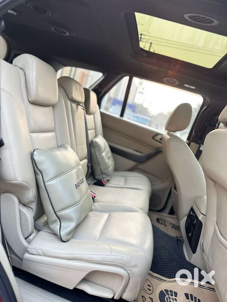 Ford Endeavour 3.2 Titanium At 4x4, 2016, Diesel