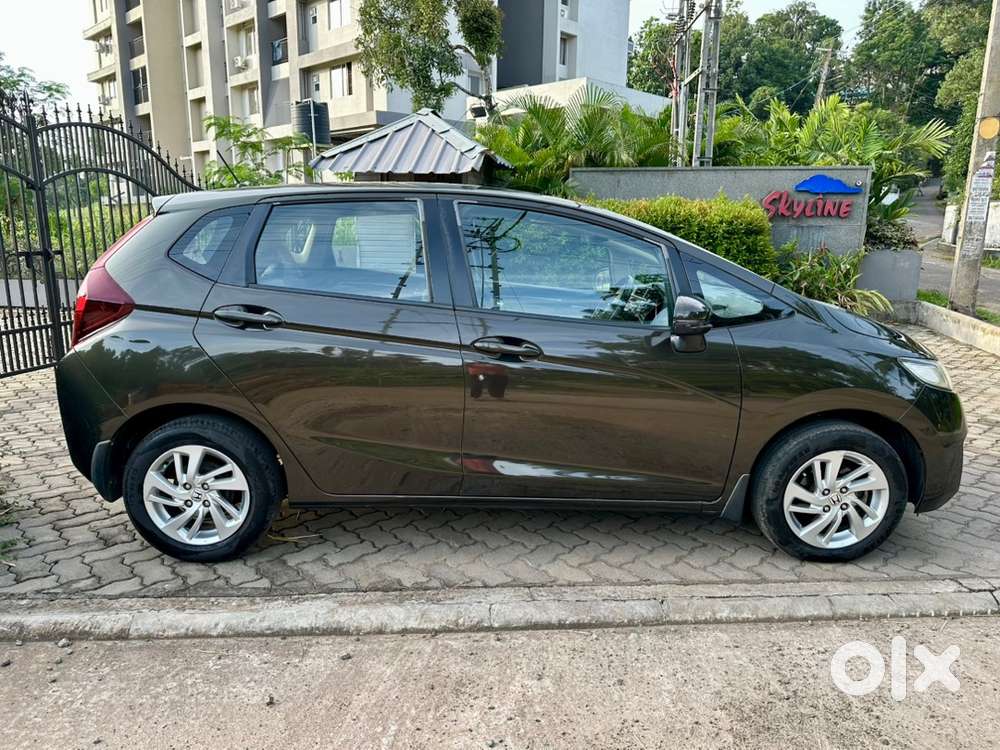 2017 Honda Jazz 1.5 V In Excellent Condition