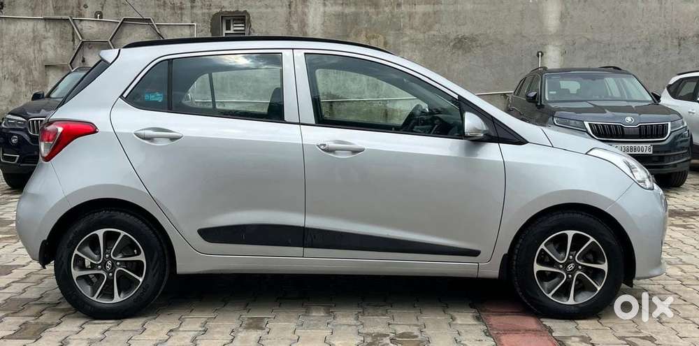 Hyundai Grand I10 At Sportz, 2017, Petrol