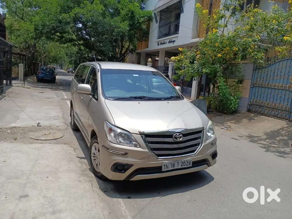 Toyota Innova 2013 Diesel Well Maintained