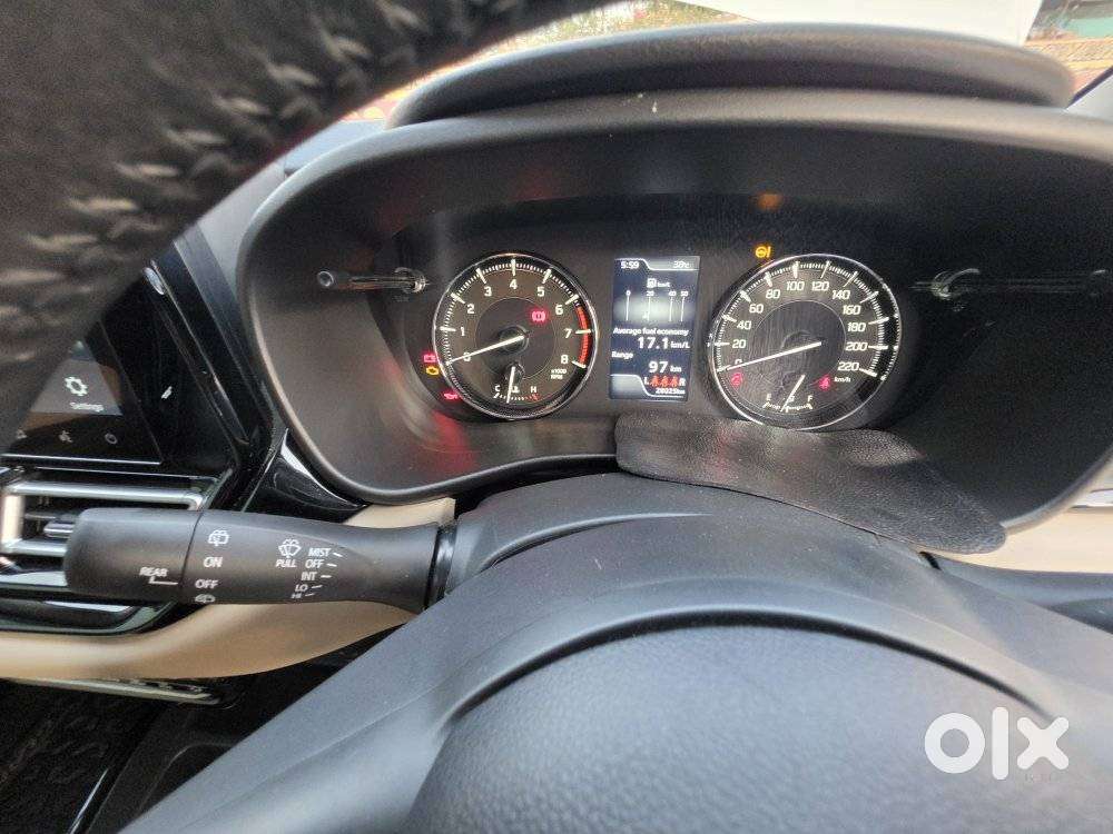 Toyota Glanza V Cvt, 2025, Petrol