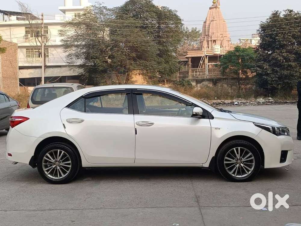 Toyota Corolla Altis Vl, 2016, Petrol
