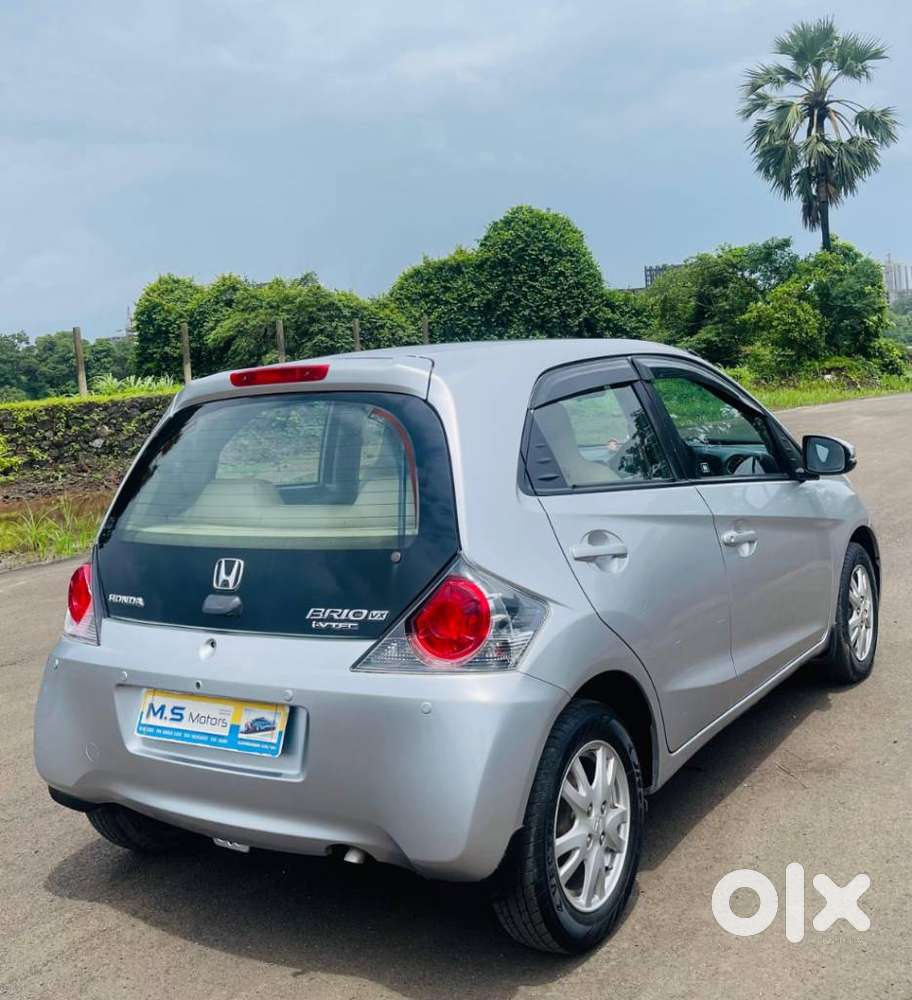 Honda Brio V Automatic, 2016, Petrol