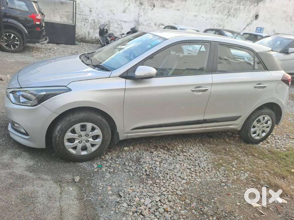 Hyundai I20 Sportz 1.2 Vtvt, 2015, Petrol
