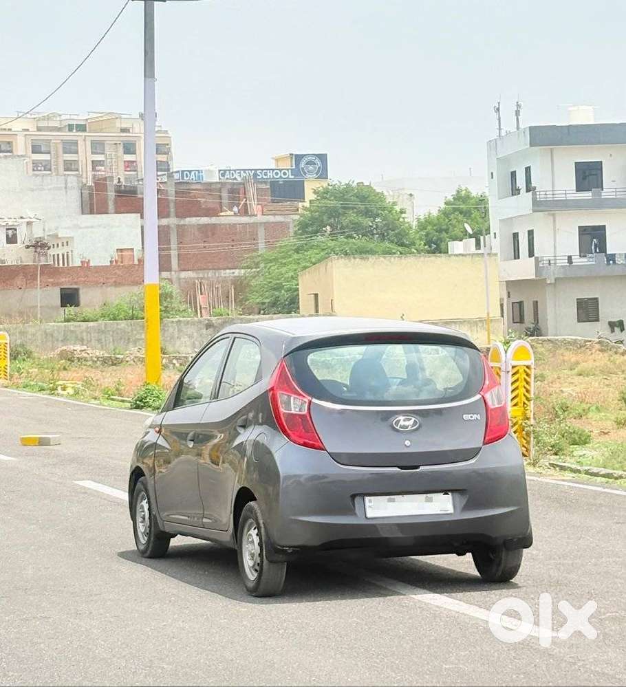 Hyundai Eon Era +, 2017, Petrol