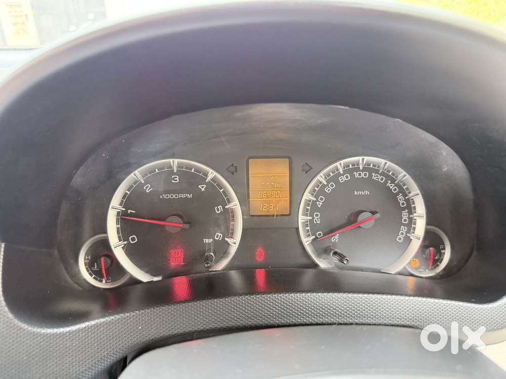 Maruti Suzuki Swift Dzire Vdi, 2014, Diesel