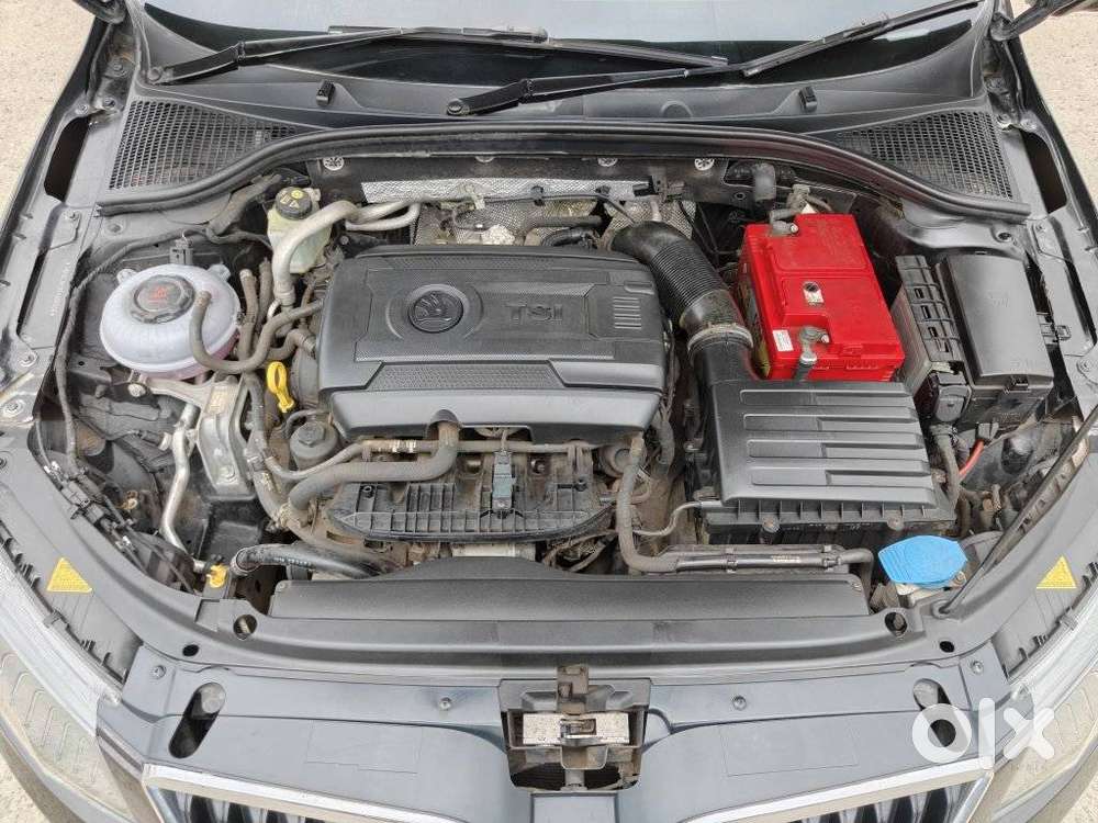 Skoda Octavia 1.8 Tsi Style Plus At, 2015, Petrol
