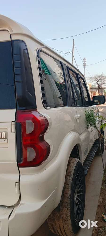 Mahindra Scorpio Diesel 2014