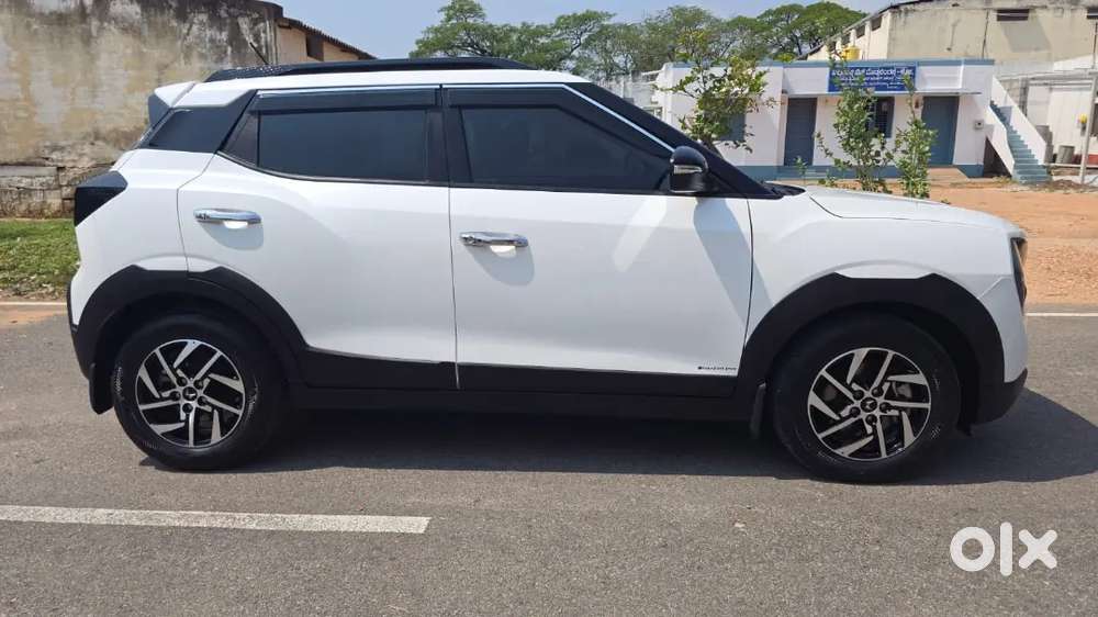 Mahindra Xuv 3xo 2025