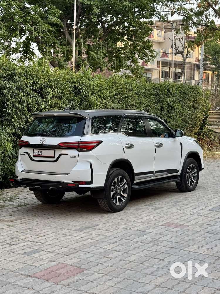 Toyota Fortuner Legender 4x2 At 2.8, 2024, Diesel