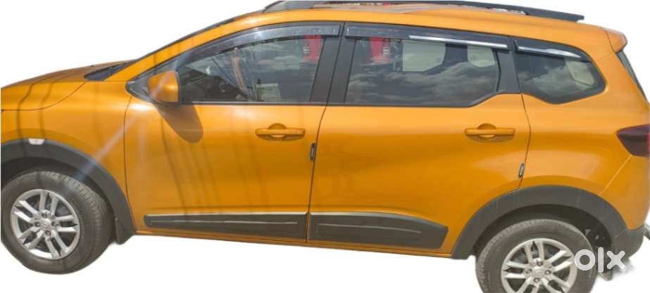 Renault Triber Rxt, 2021, Petrol