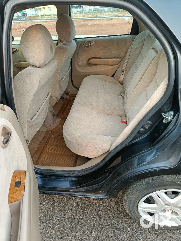 Honda City 2004 Petrol Well Maintained