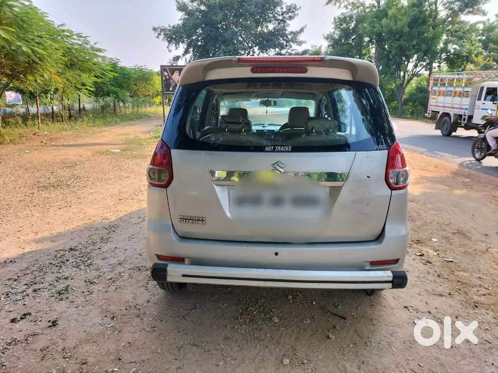 Maruti Suzuki Ertiga 2012