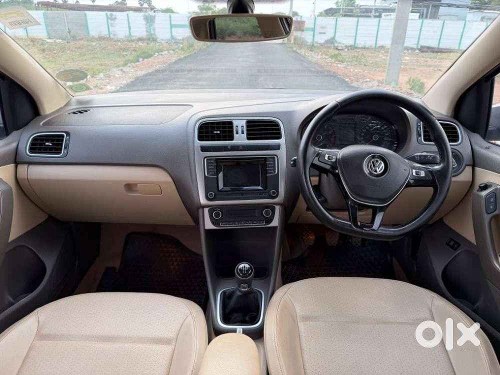 Volkswagen Vento, 2016, Petrol