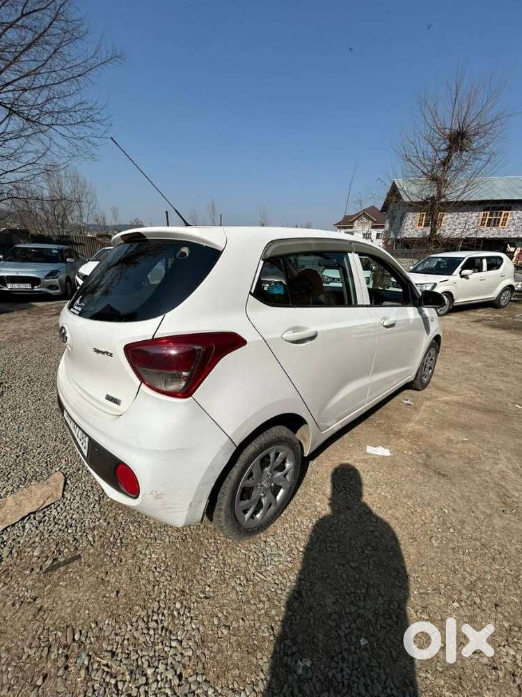 Hyundai Grand I10