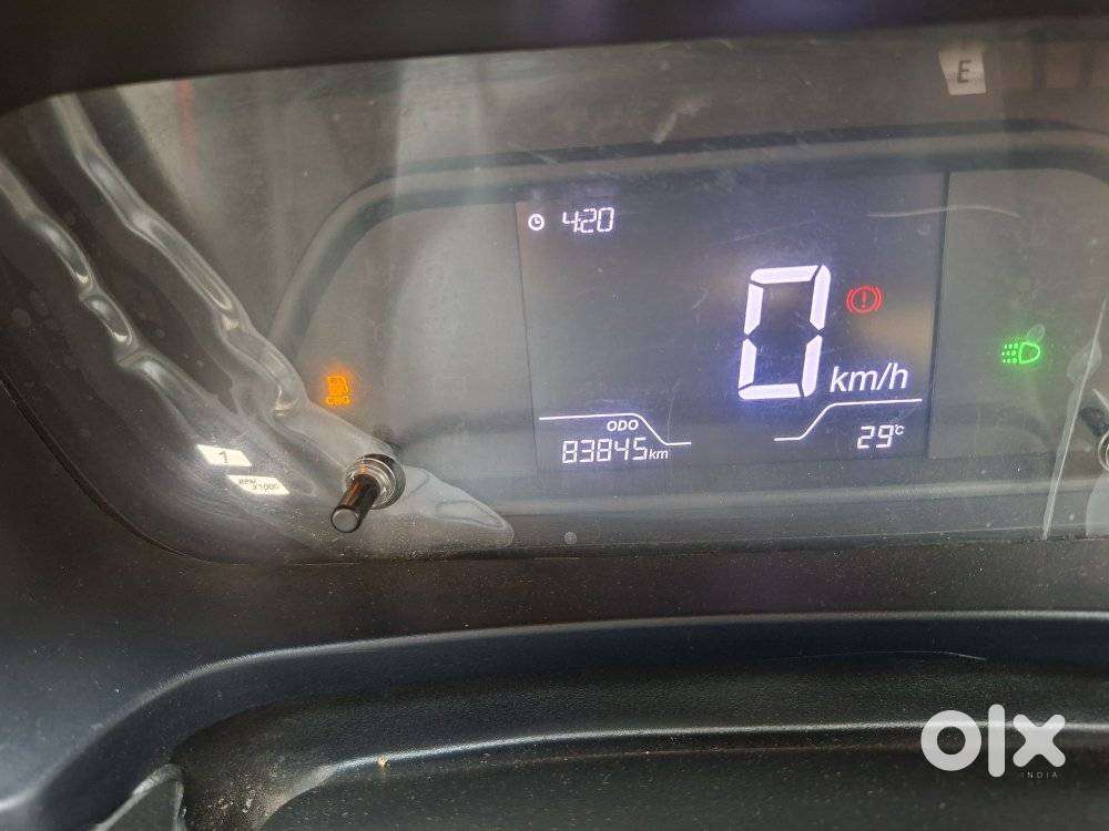 Tata Altroz Xz Plus (s) Icng, 2023, Cng & Hybrids